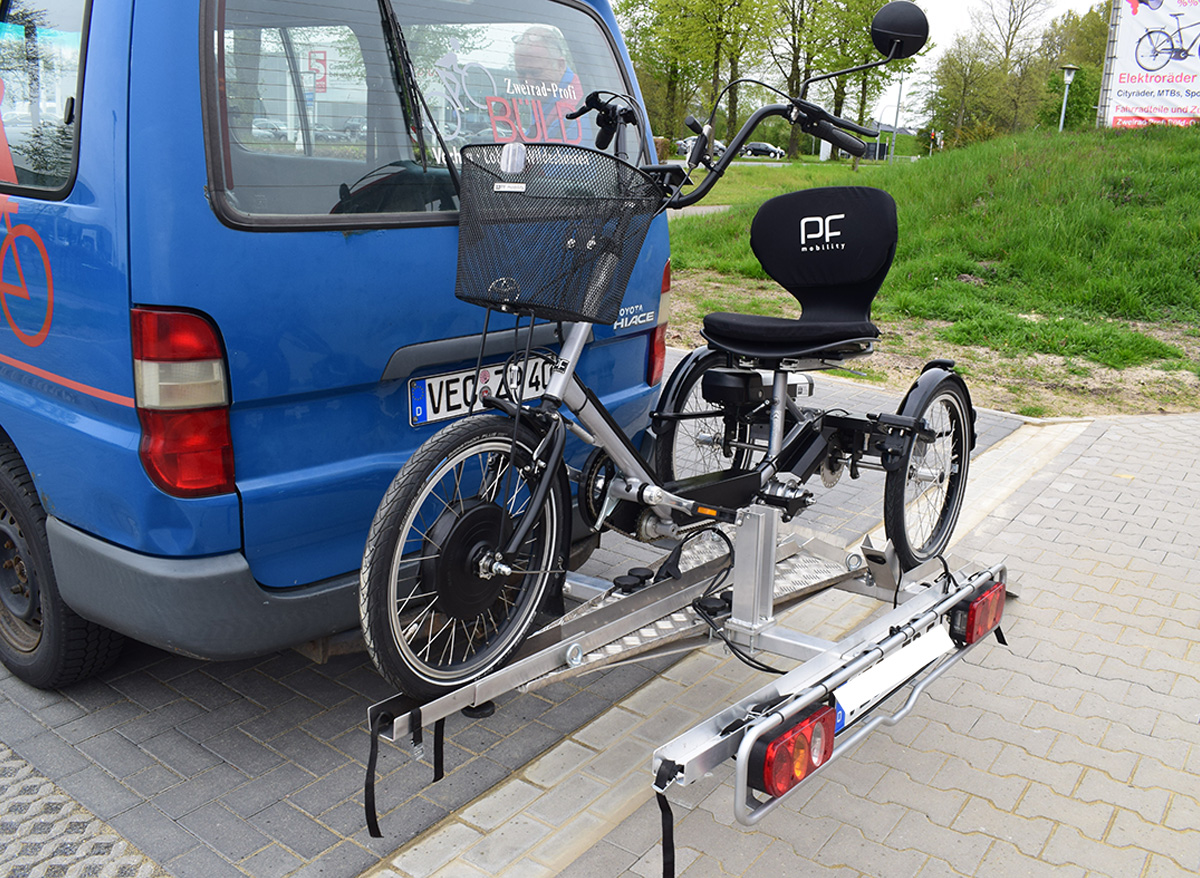 Heckträger aus Leichtmetall für Dreiräder Photo